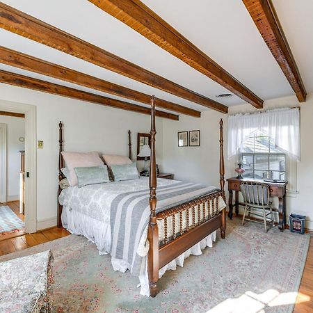 Terre Haute Manor Farmhouse With Gardens And Deck! Midlothian Εξωτερικό φωτογραφία