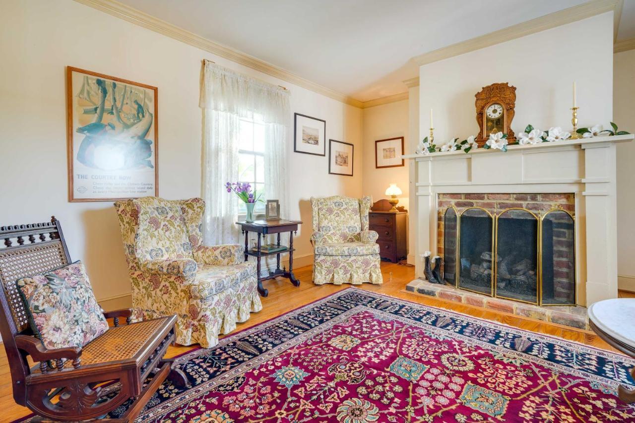 Terre Haute Manor Farmhouse With Gardens And Deck! Midlothian Εξωτερικό φωτογραφία