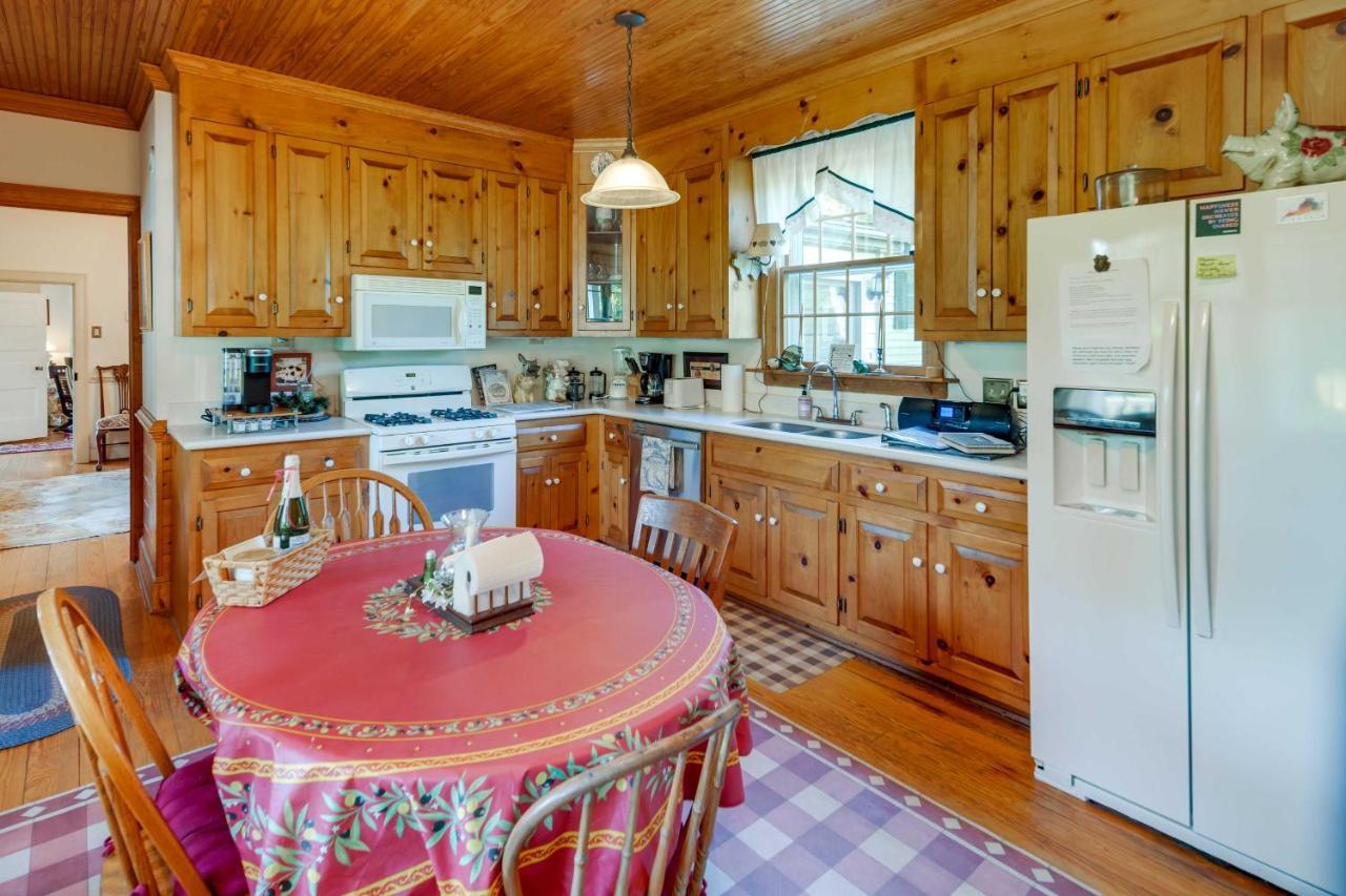 Terre Haute Manor Farmhouse With Gardens And Deck! Midlothian Εξωτερικό φωτογραφία
